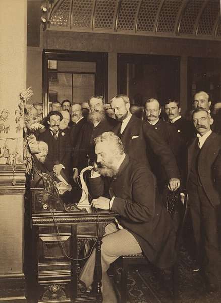 Grandes inventos de la humanidad: El teléfono
