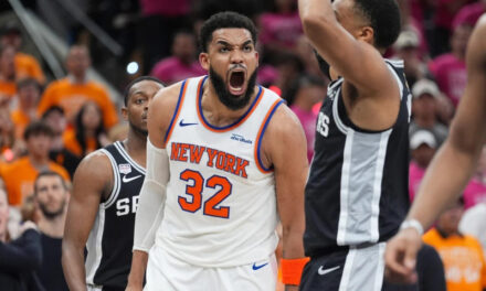 Brunson anota 30, Towns hace doble-doble y los Knicks derrotan a San Antonio