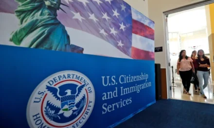 Juez anula cuota para visas H-1B