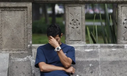 ¿Por qué con el calor a veces nos duele la cabeza?
