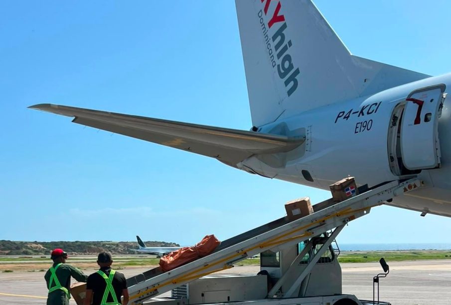Sky High Dominicana transporta ayuda humanitaria para afectados por terremotos en Venezuela