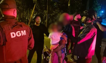 Migración detiene a 49 haitianos en condición migratoria irregular tras denuncia de presunto ultraje a una menor en Jarabacoa