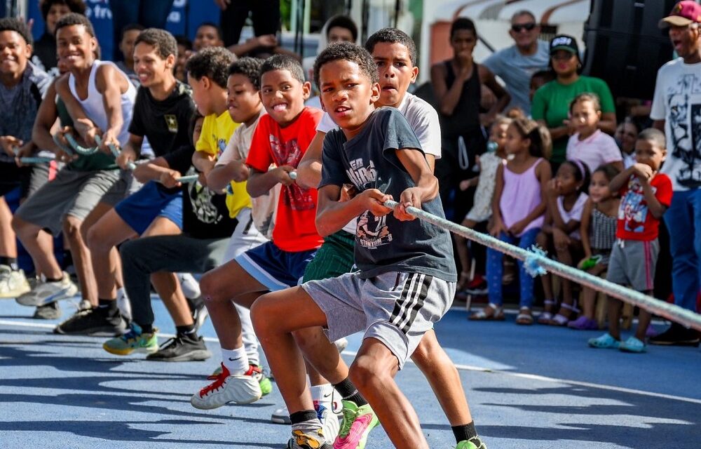 Alcaldía de Santiago lanza programa «Cultura Territorial, Barrios y Comunidades» en el Ensanche Bermúdez