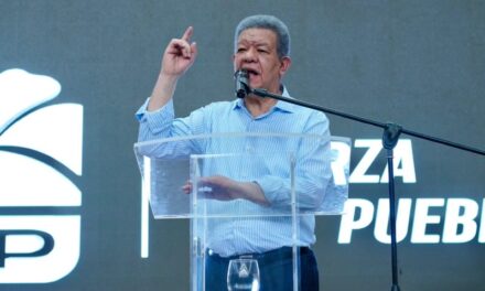 Leonel: El Gobierno del PRM aseguró carbón y gas natural a US$69 y “engañó al pueblo” para justificar la reforma fiscal