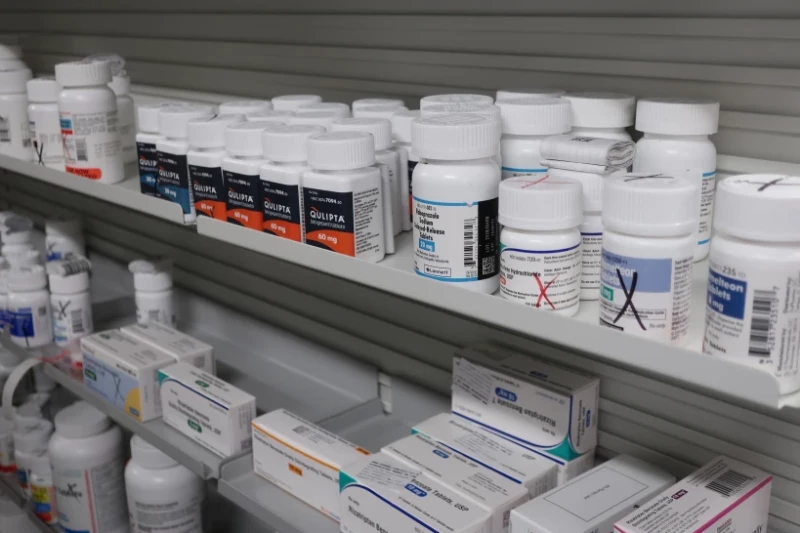 Gobierno propone norma que ahorraría a Medicare US$1,100 millones en medicinas