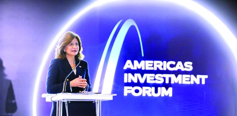 Vicepresidenta destaca posicionamiento del país como uno de los principales destinos de inversión