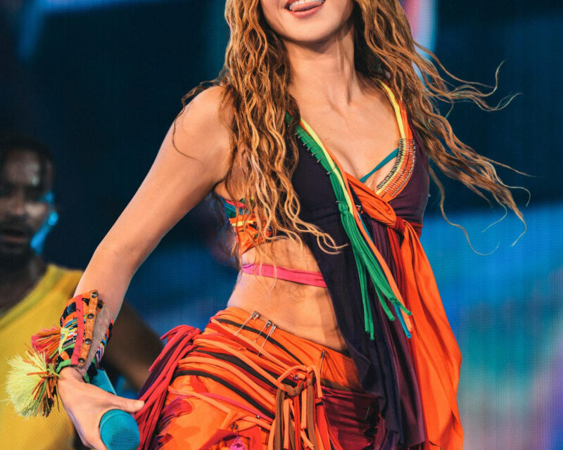 Shakira advierte a los medios sobre difusión de contenido con su imagen creado con IA
