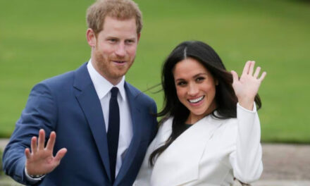 Carlos y Camilla reciben a Enrique, Meghan e hijos