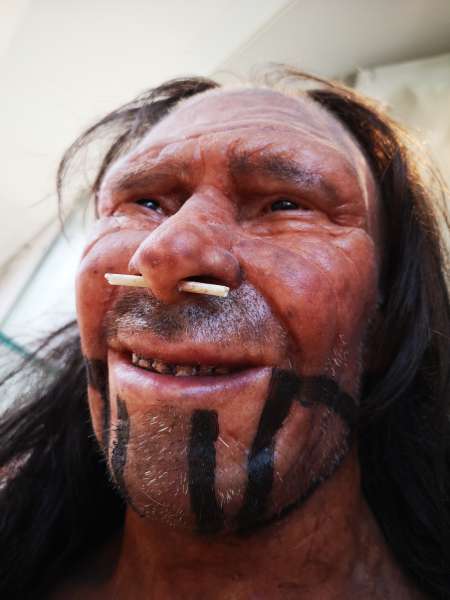 La mutación genética que nos salvó de la extinción frente a los neandertales