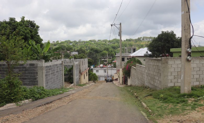 Acueducto Hato Damas; INAPA firma seis adendas a contrato de hace 20 años y lo lleva de RD$23 millones de pesos a RD$1,200 millones