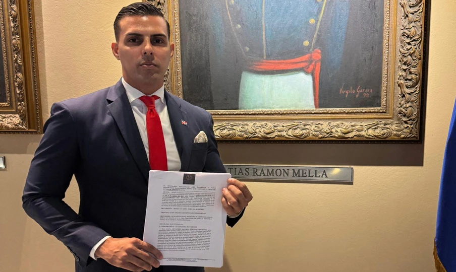 Someten recurso ante el TSA contra Ayuntamiento de Santiago por remolque y cobro de RD$4,000; busca frenar práctica que califica de ilegal