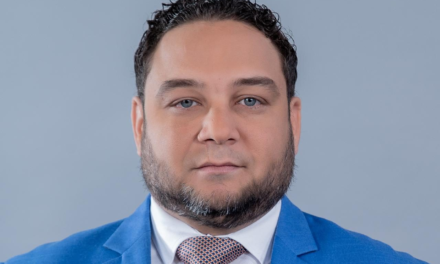 Manuel Cruz destaca el «creciente poderío» político y la estructura de Wellington Arnaud dentro del PRM