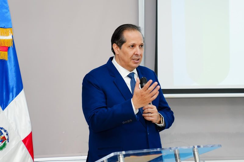 Salud Pública dispone RD$300 MM para garantizar tratamiento a niños con Atrofia Muscular Espinal