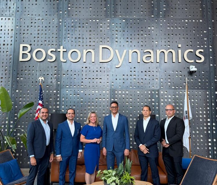 Boston Dynamics y el Sistema 911 impulsan el uso de robótica para atender emergencias en República Dominicana