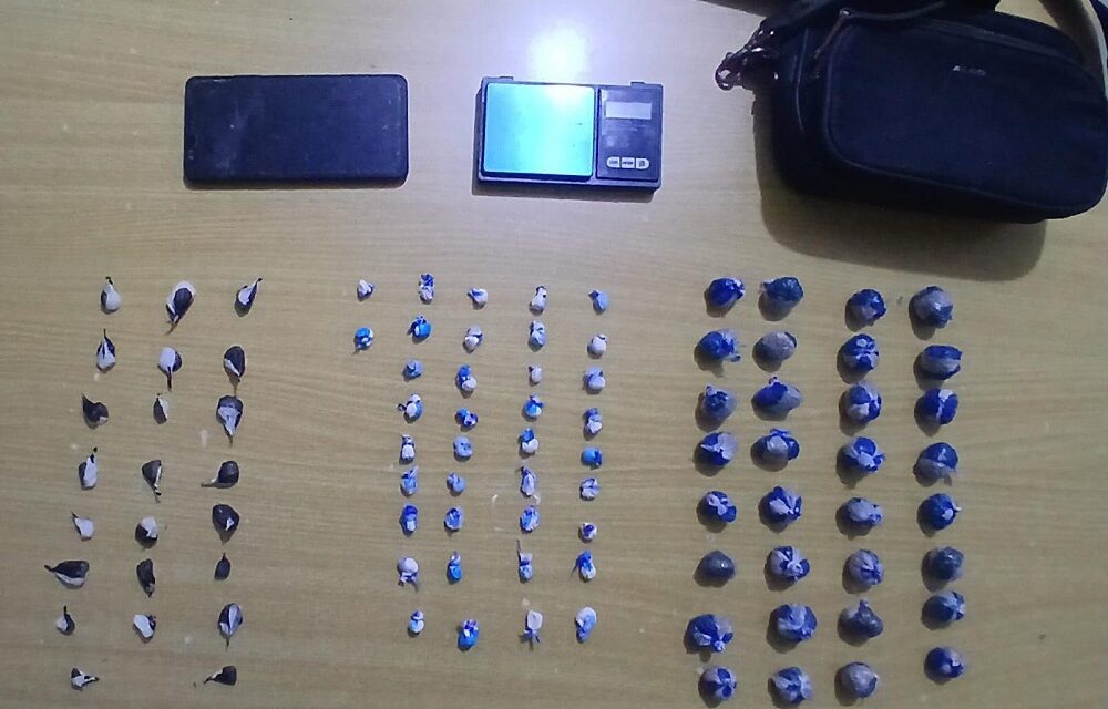 Unidad Acción Rápida de la Policía desmantela punto de drogas y ocupa evidencias en Haina