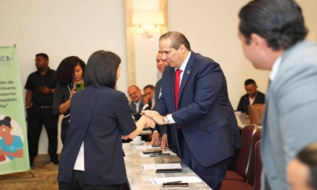 Salud y SNS fortalecen control prenatal para reducir riesgos maternos y neonatales