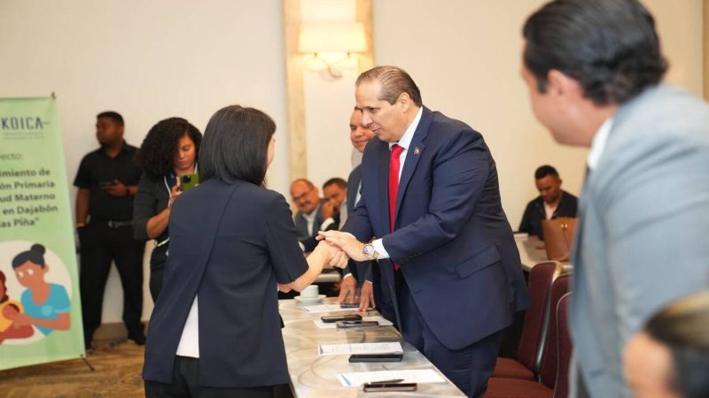 Salud y SNS fortalecen control prenatal para reducir riesgos maternos y neonatales
