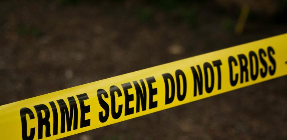 Hombre muere en San Cristóbal tras ser atacado a tiros mientras se encontraba en su vehículo