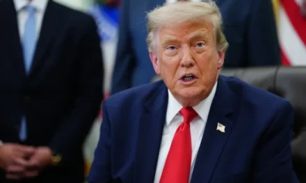 Trump dice que la llegada de migrantes a Ceuta es «como una invasión»