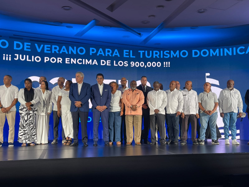 Turismo rompe récord con más de un millón de visitantes en el mes de julio