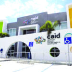 CAID Santiago enfrenta creciente demanda, mientras más de 500 niños esperan atención