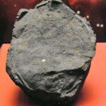 ¿Cómo se transformó la roca inerte en el primer latido de vida?