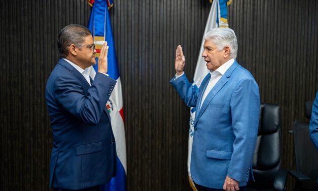 Méndez asume dirección del INTRANT con firme convicción de hacer cumplir la ley