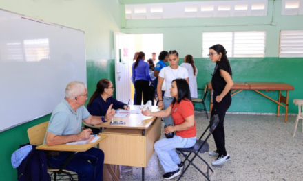 Rehabilitación y el HOMS brindan 2,752 servicios de salud gratuitos durante operativo médico en Constanza