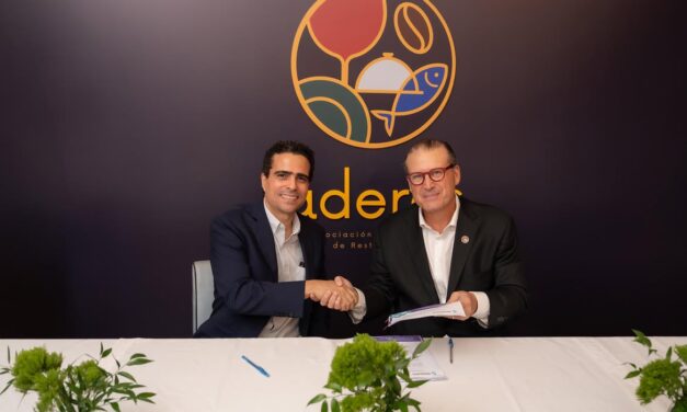 Sector audiovisual y gastronómico se unen para fomentar el cumplimiento de derechos de auto