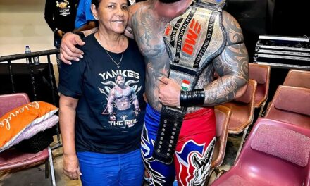 Luchador profesional Carlos «Yankee» Cabrera, denuncia presunta negligencia médica tras la muerte de su madre