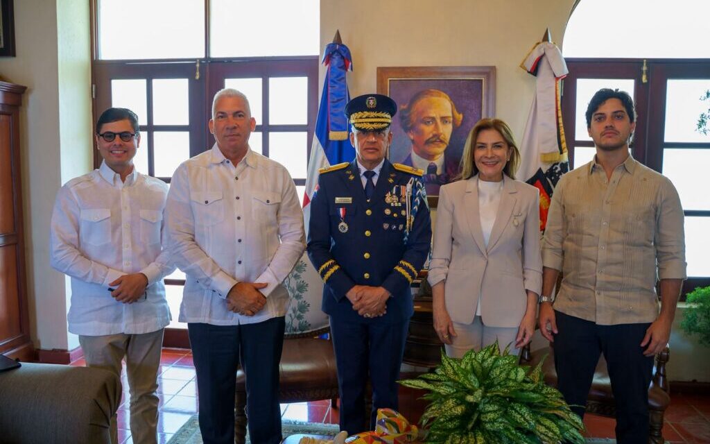 Policía Nacional y Alcaldía del Distrito Nacional coordinan acciones para fortalecer la seguridad ciudadana
