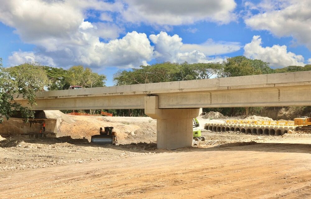 En tiempo récord el Gobierno entrega a Puerto Plata nuevo puente sobre el río Camú