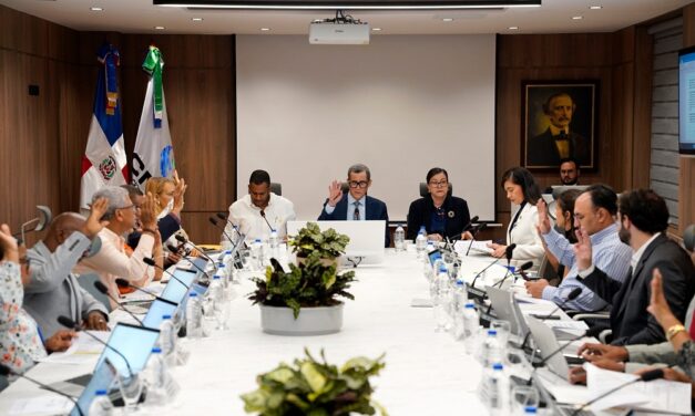CNSS acoge solicitud de MOPESEP y DIDA para garantizar el derecho a pensión de servidores públicos