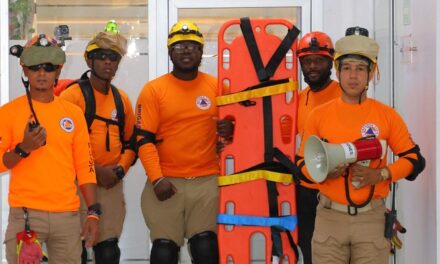 Director Defensa Civil felicita a voluntarios por labor durante Simulacro de Evacuación por Terremoto