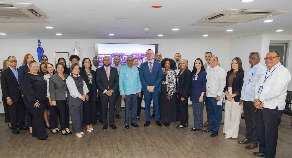 DGJP fortalece conocimientos financieros de sus colaboradores