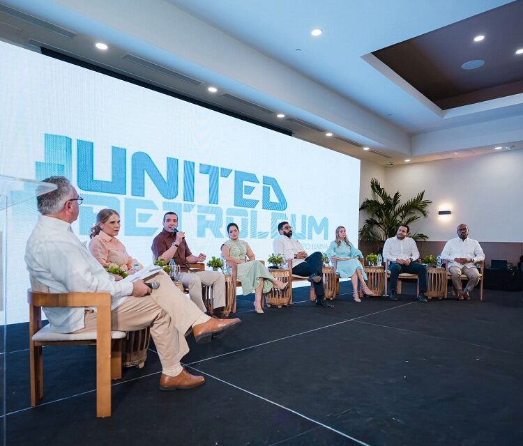 Foro Punta Cana reúne a líderes públicos y empresariales para debatir sobre «El país que viene»