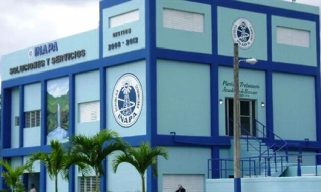 Comunitarios reclaman terminación de un acueducto en San Cristóbal