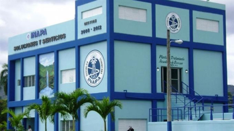 Comunitarios reclaman terminación de un acueducto en San Cristóbal