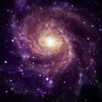 Fuentes extrañas de radiación en el cosmos