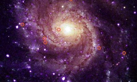 Fuentes extrañas de radiación en el cosmos