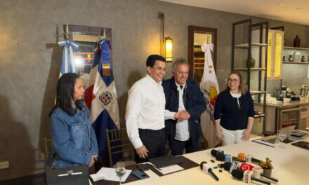 Argentina y RD firman acuerdo para promover el turismo deportivo de manera conjunta