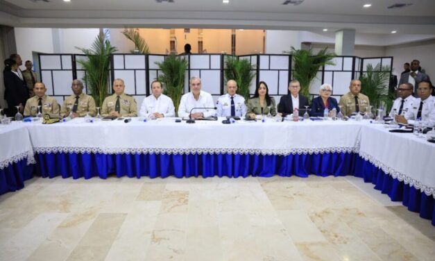 Tasa de homicidios baja a 7.36 y robos disminuyen 40.5 % al 25 de septiembre