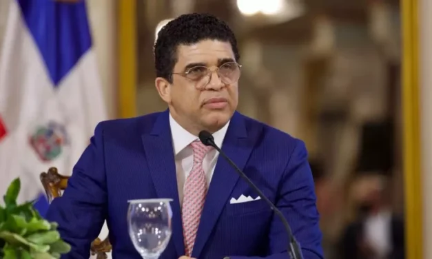 Dío Astacio irrumpe como favorito al Senado y alcanza 49.4 %, según encuesta