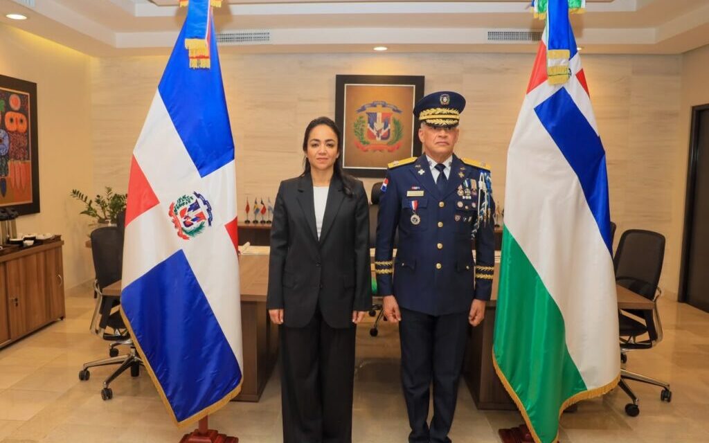 Primer mes de gestión del director general de la Policía Nacional se enfoca en presencia, transformación y fortalecimiento institucional
