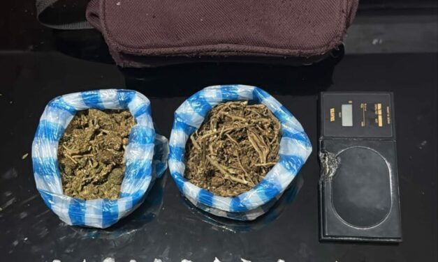 Policía apresa a cuatro hombres y ocupa armas y presuntas drogas en distintos operativos