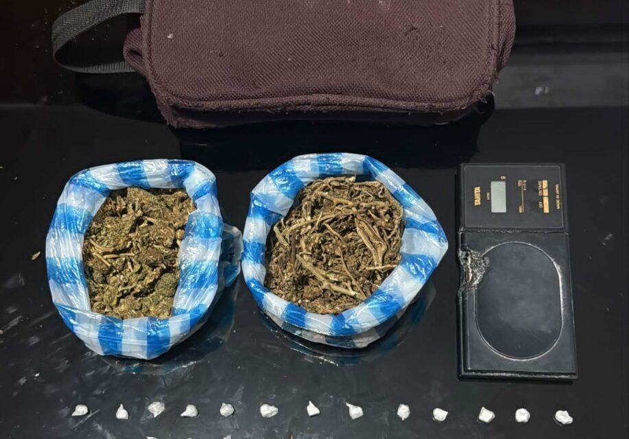 Policía apresa a cuatro hombres y ocupa armas y presuntas drogas en distintos operativos