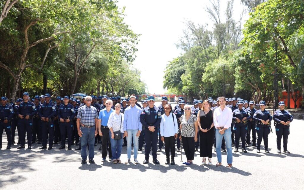 Policía Nacional pone en marcha “Ruta Azul” con 84 agentes para reforzar patrullaje preventivo en el Departamento C-6 y puntos estratégicos del Distrito Nacional