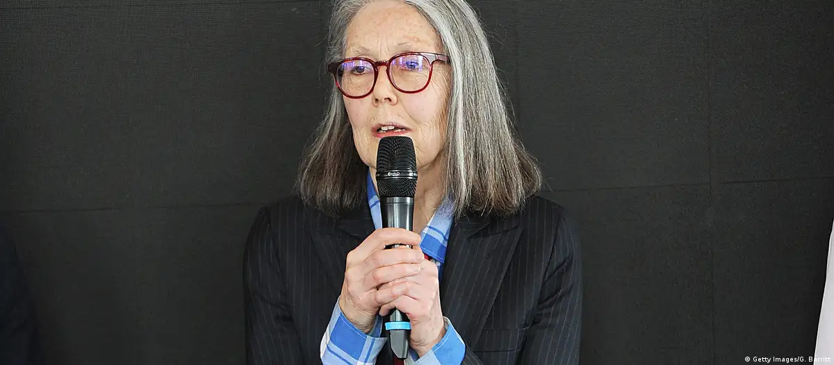 Premio Nobel de Literatura para la canadiense Anne Carson