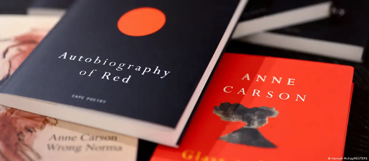 Por dónde empezar a leer a Anne Carson, ganadora del Nobel