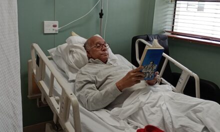 Cuatro organismos cooperativos auspician libro preventivo frente al cáncer